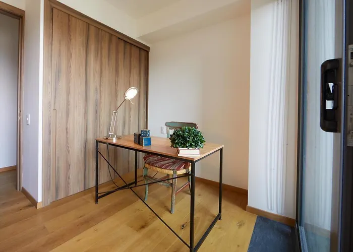 Apartamento Retreat Workspace, Wifi, Pool, Gym &parking *